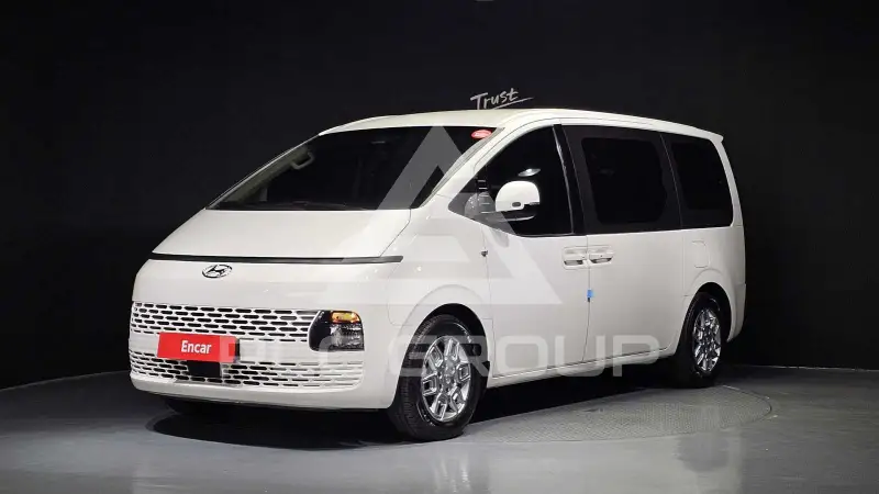 2022 Hyundai Staria