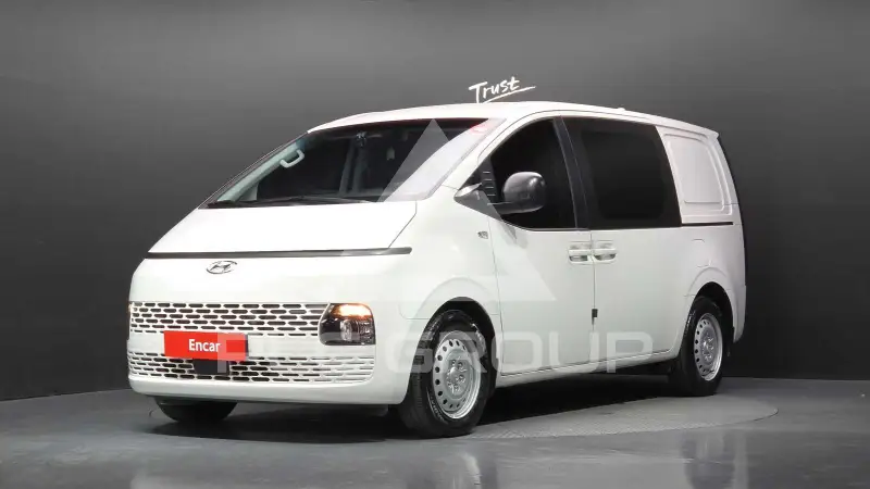 2022 Hyundai Staria