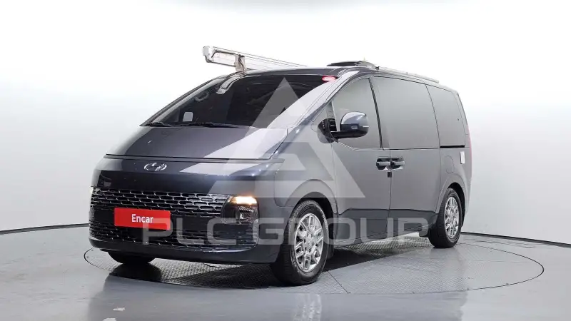 2022 Hyundai Staria