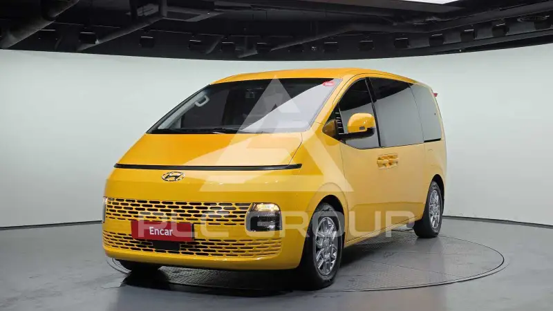 2022 Hyundai Staria