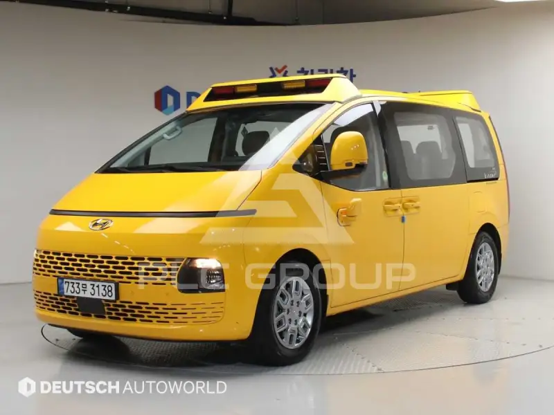 2022 Hyundai Staria