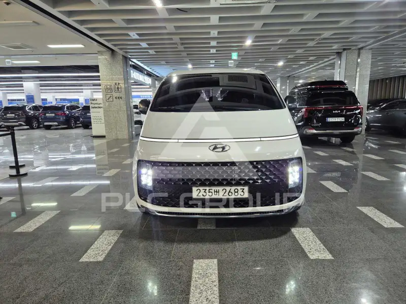 2022 Hyundai Staria