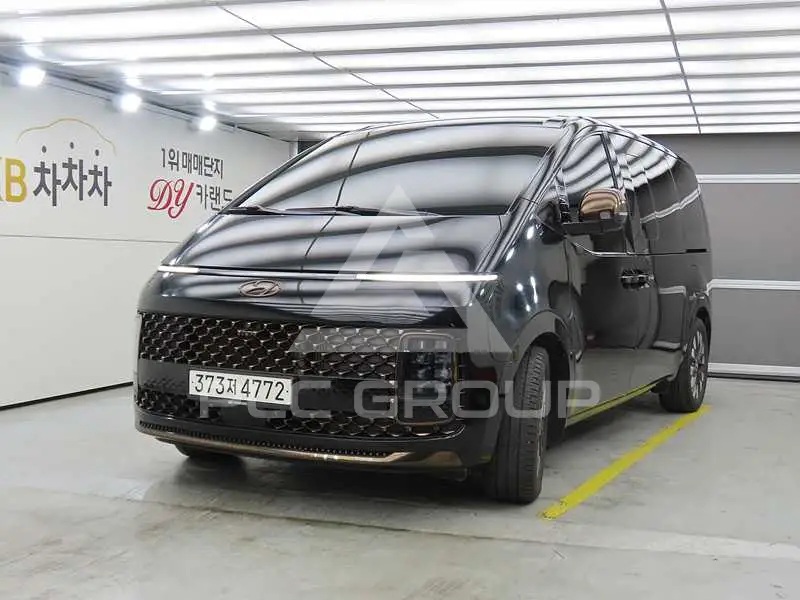 2022 Hyundai Staria