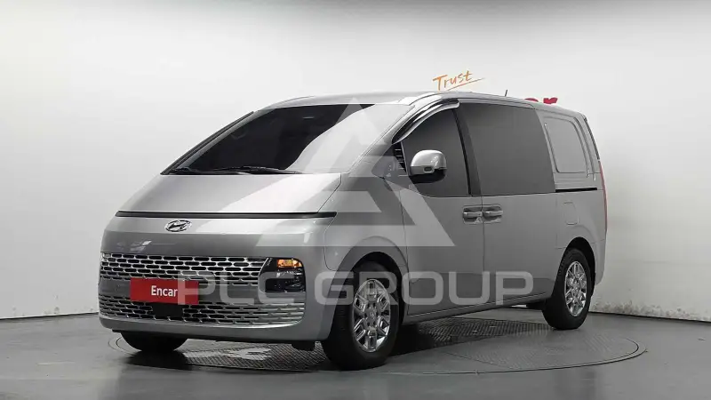 2022 Hyundai Staria