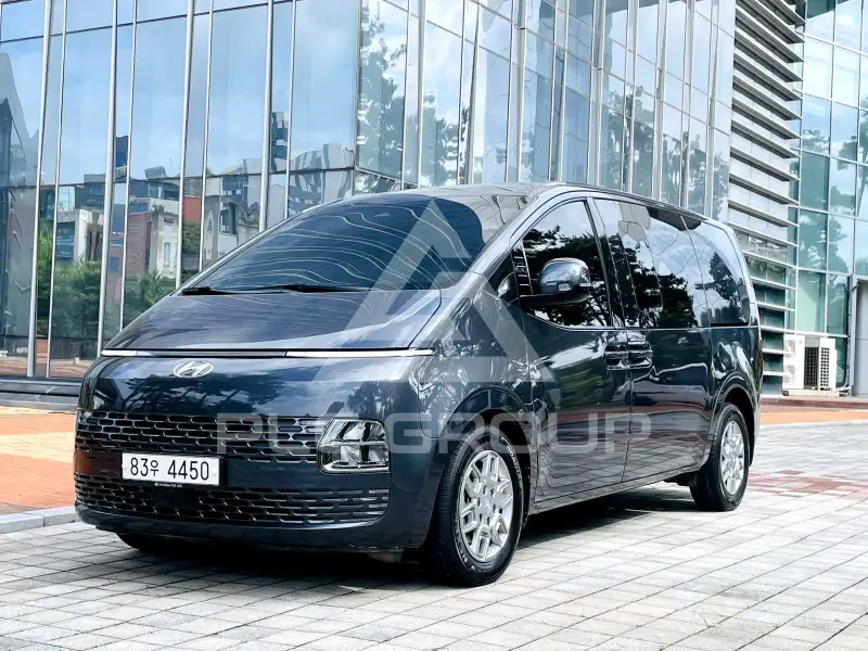 2022 Hyundai Staria