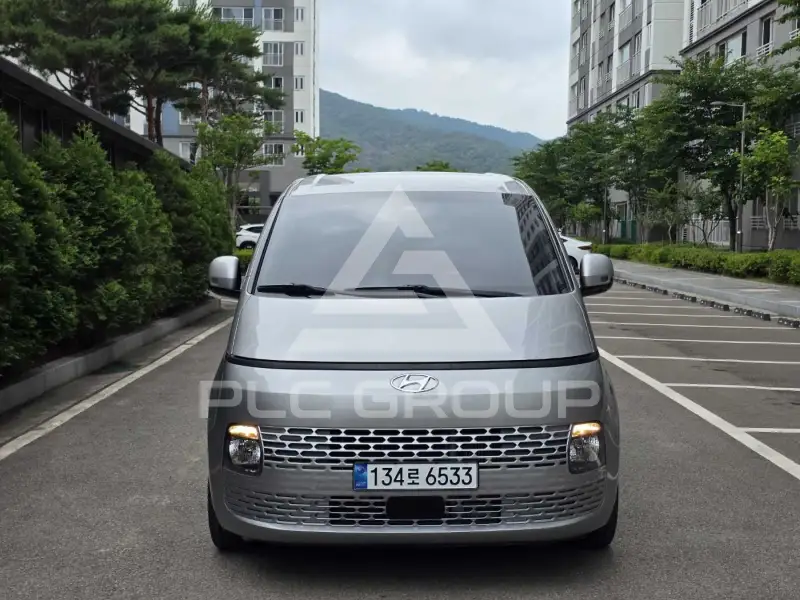 2022 Hyundai Staria