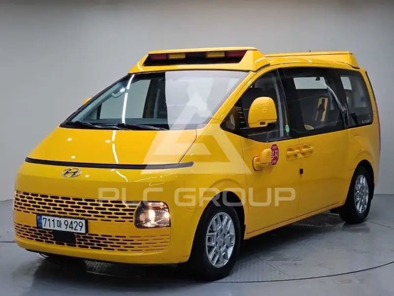 2022 Hyundai Staria