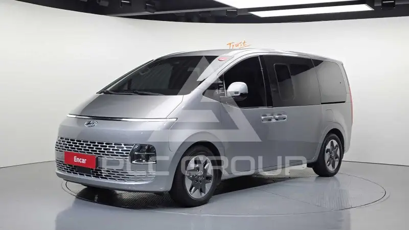 2022 Hyundai Staria