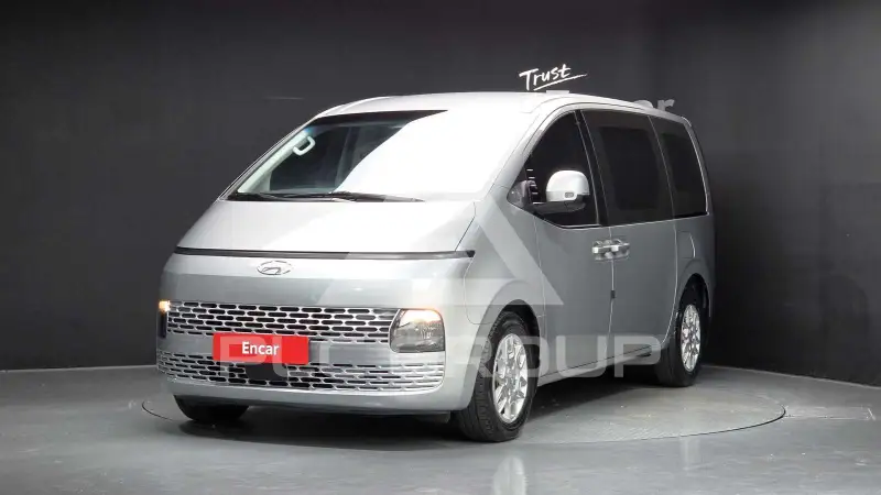 2022 Hyundai Staria