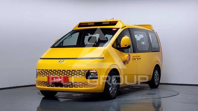 2022 Hyundai Staria