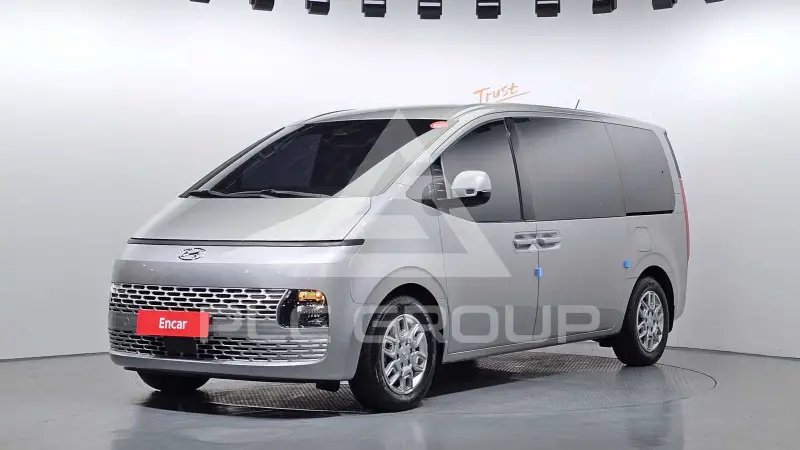 2022 Hyundai Staria