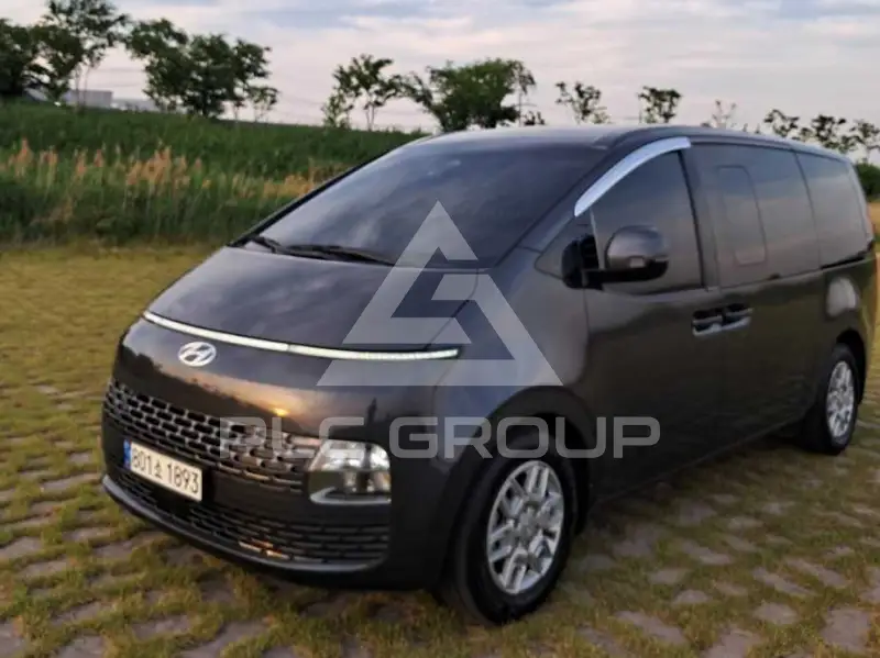 2022 Hyundai Staria
