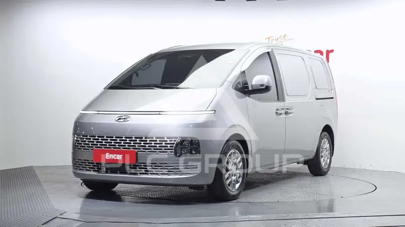 2022 Hyundai Staria