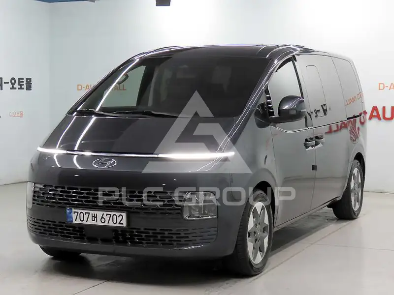 2022 Hyundai Staria