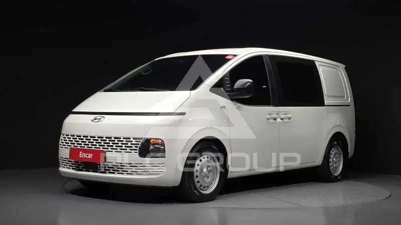 2022 Hyundai Staria