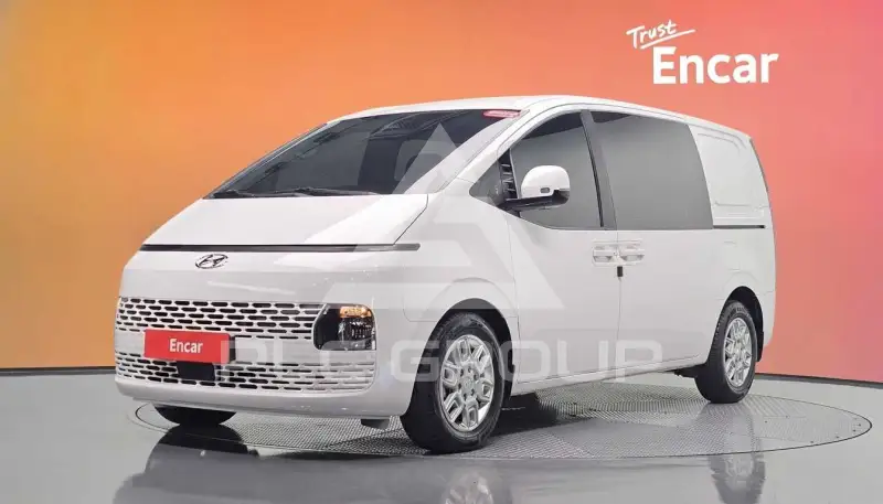 2022 Hyundai Staria