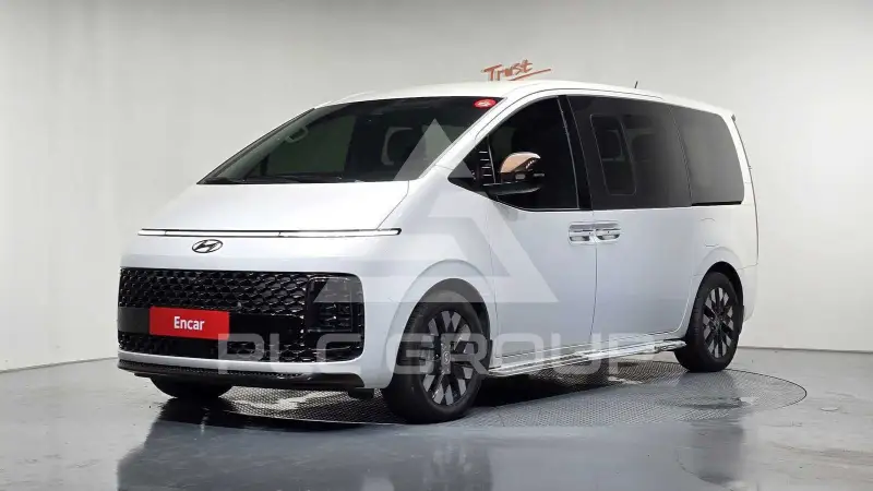 2022 Hyundai Staria