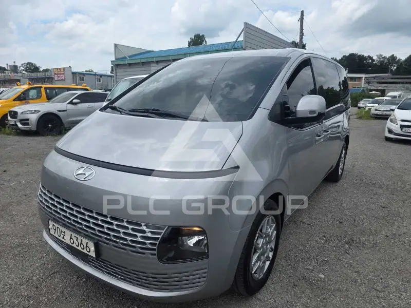2022 Hyundai Staria