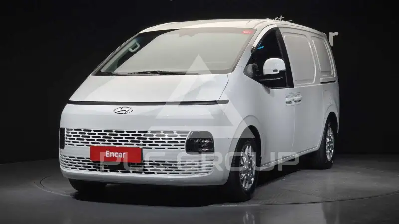 2022 Hyundai Staria