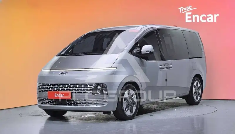 2022 Hyundai Staria