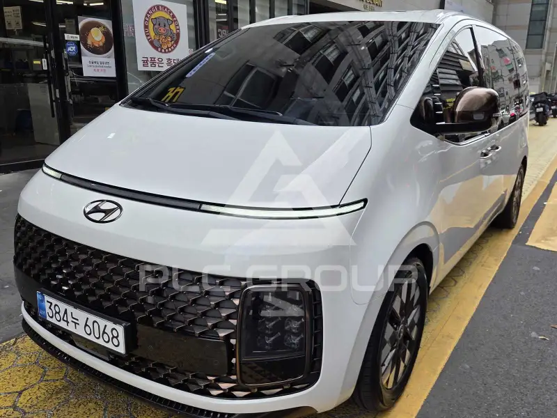 2022 Hyundai Staria