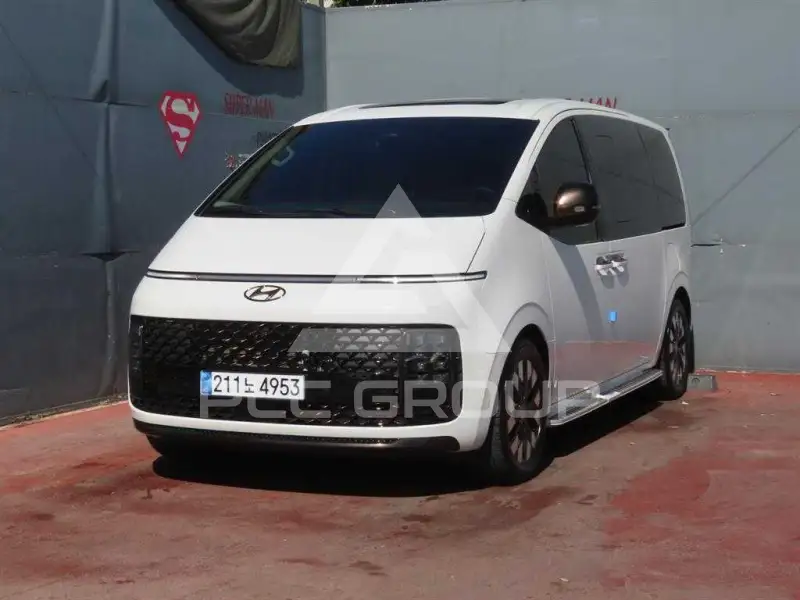 2022 Hyundai Staria