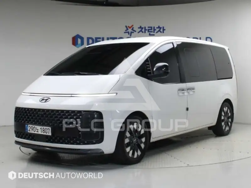 2022 Hyundai Staria