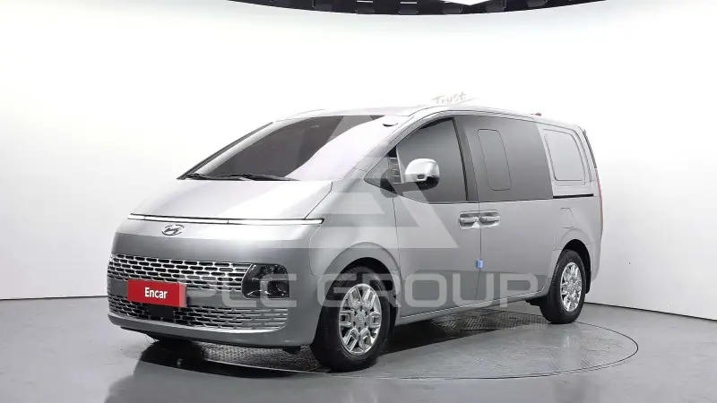 2022 Hyundai Staria