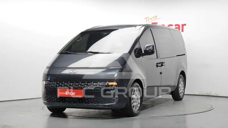 2022 Hyundai Staria
