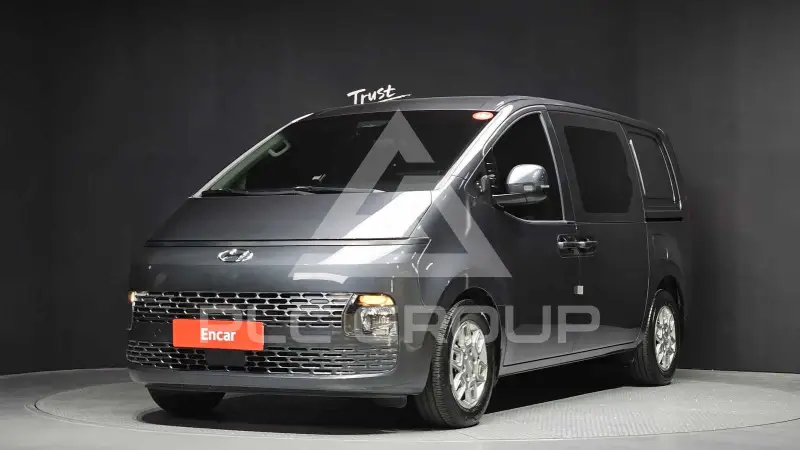 2022 Hyundai Staria