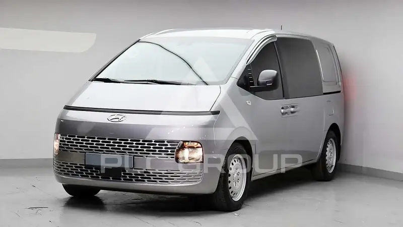 2022 Hyundai Staria