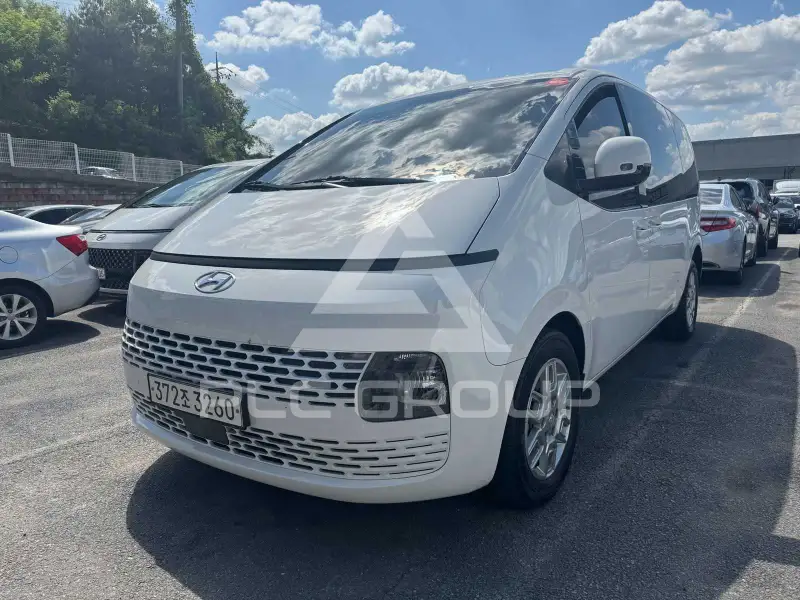 2022 Hyundai Staria