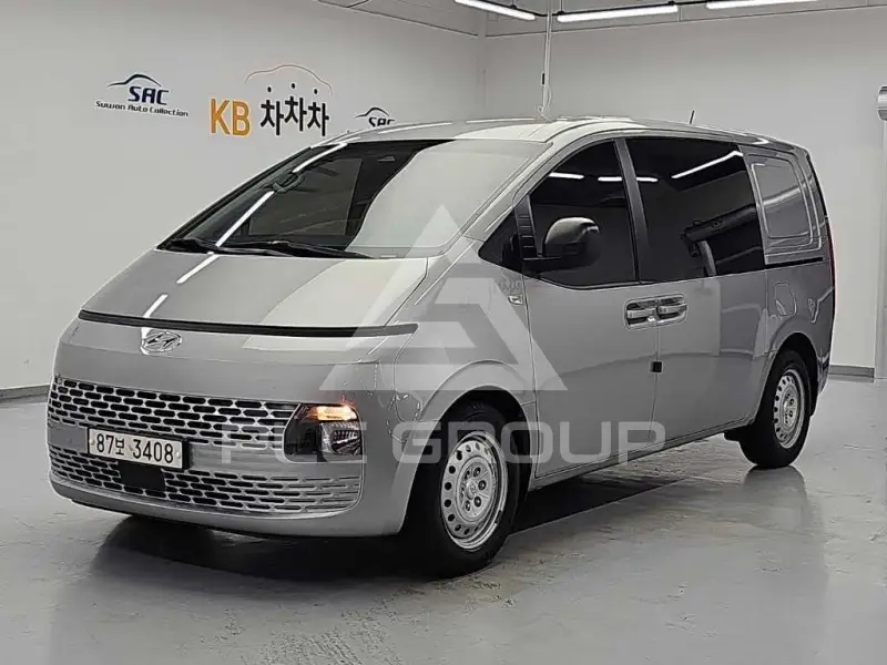 2022 Hyundai Staria
