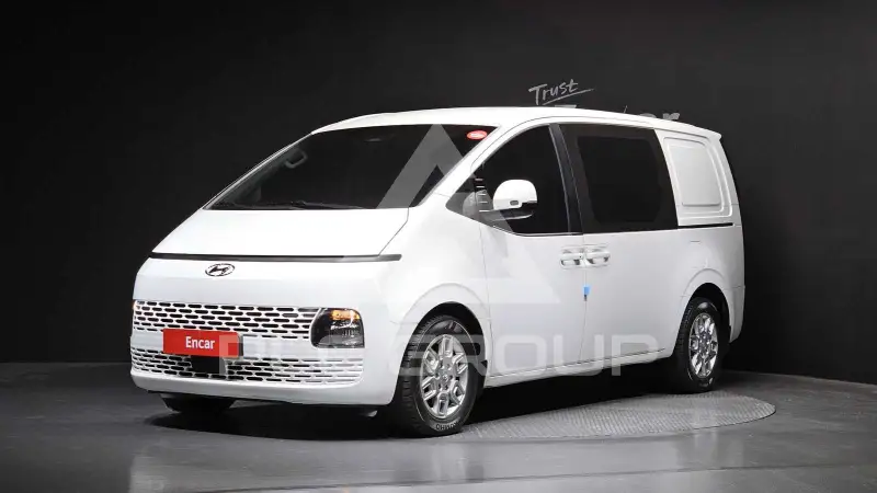 2022 Hyundai Staria
