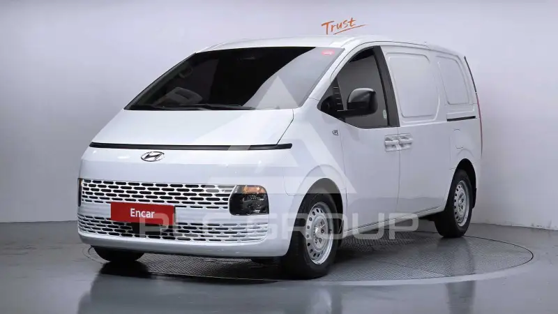 2022 Hyundai Staria