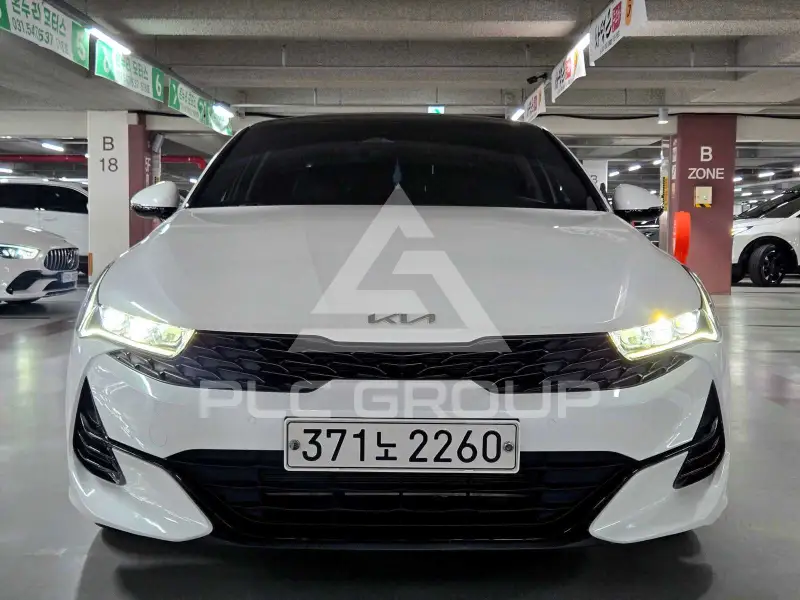 2022 KIA K5