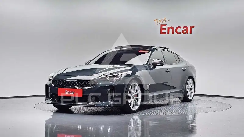 2022 KIA Stinger