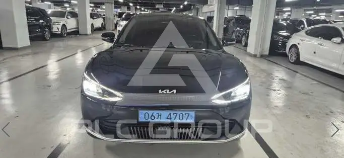 2022 KIA EV