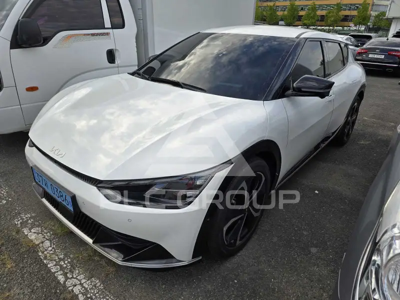 2022 KIA EV