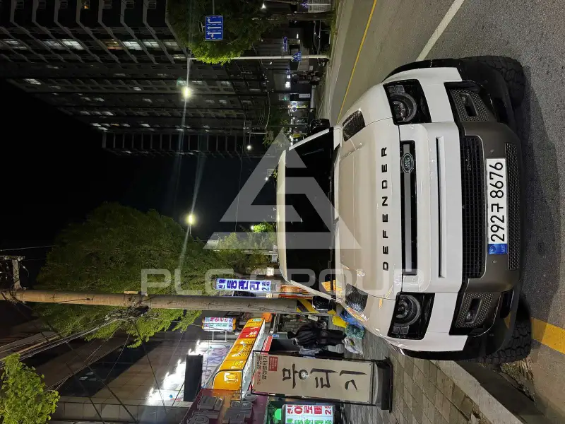 2022 Land Rover DEFENDER