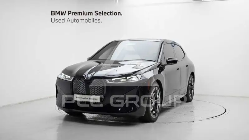 2023 BMW iX