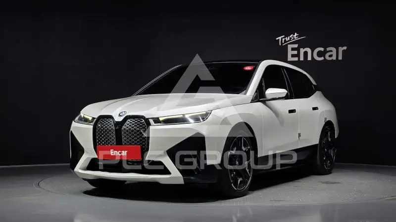 2023 BMW iX
