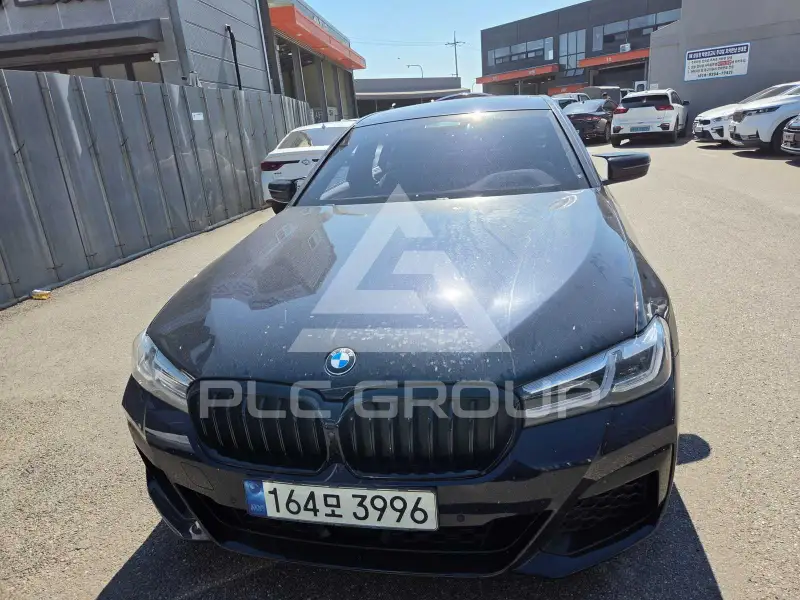 2023 BMW 520M