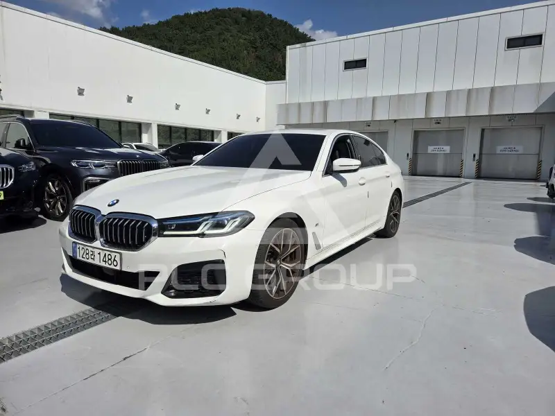 2023 BMW 530M