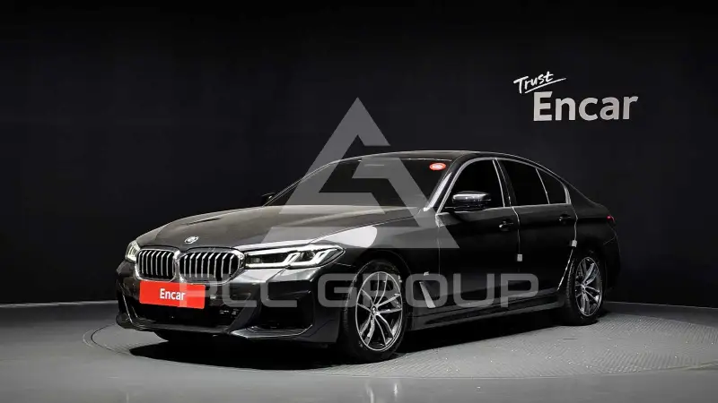 2023 BMW 523M