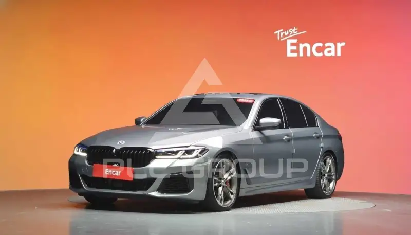 2023 BMW 550M