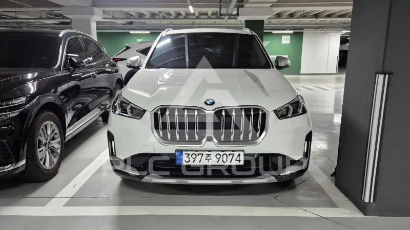 2023 BMW X1