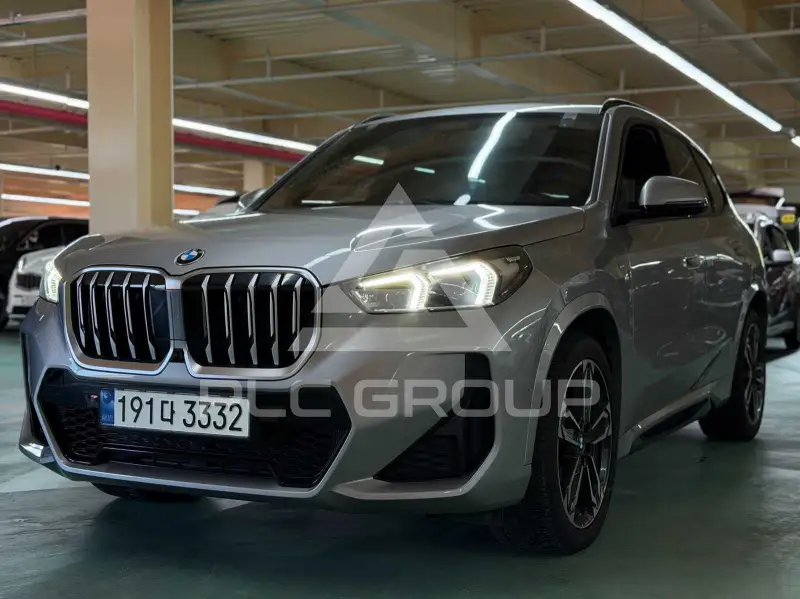 2023 BMW X1M