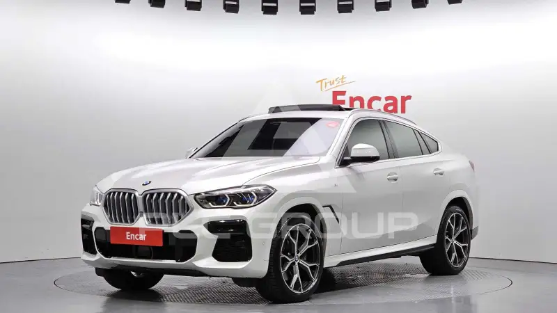 2023 BMW X6M