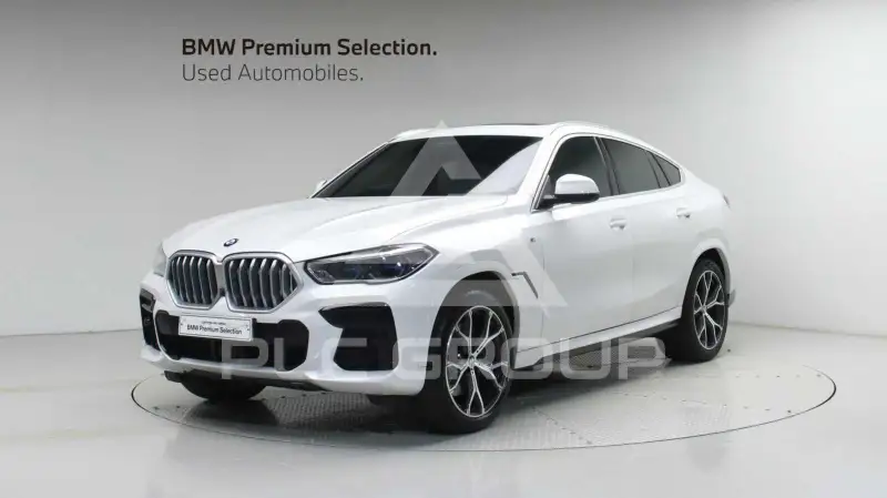 2023 BMW X6M